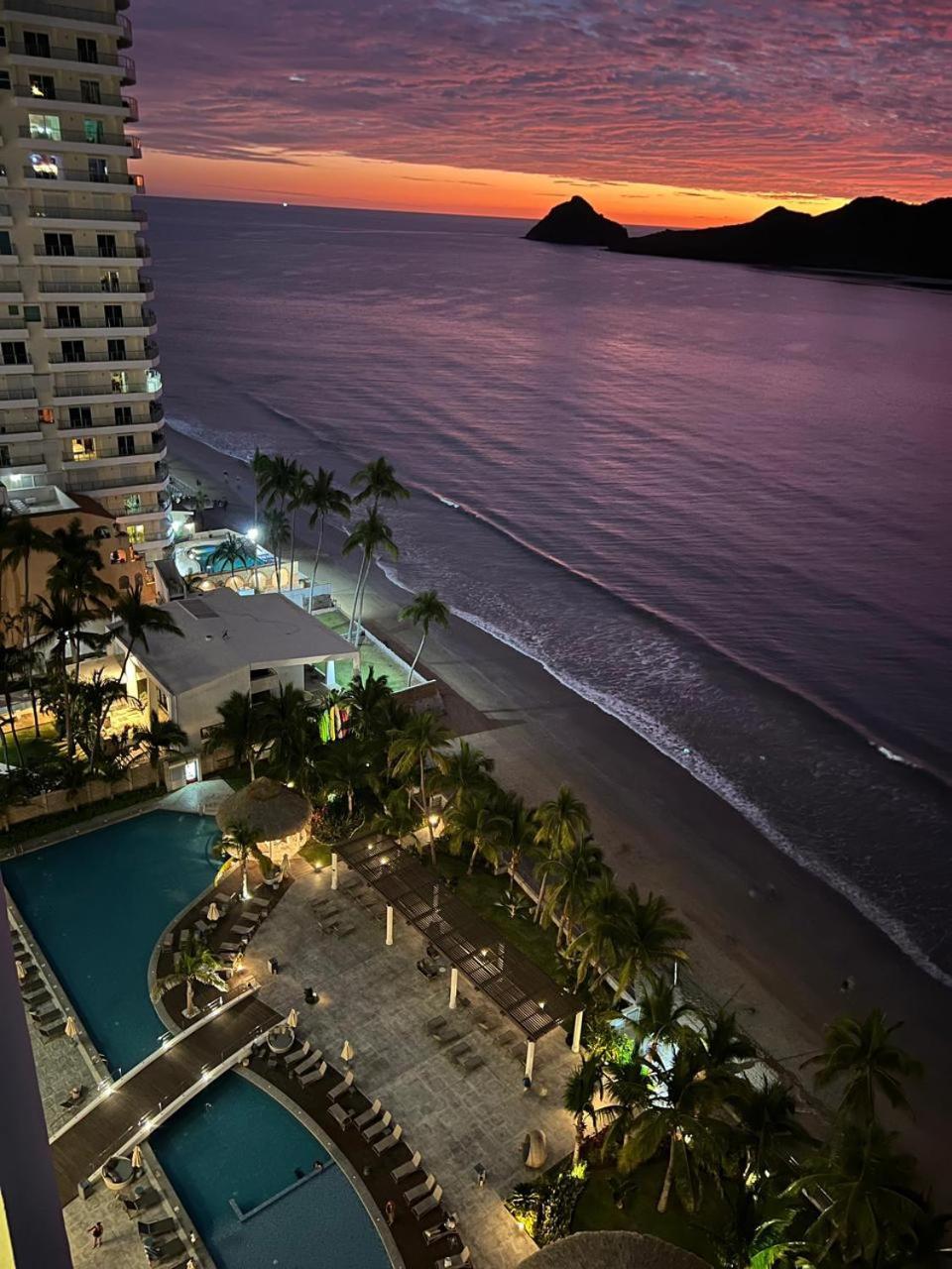 Departamento A Pie De Playa En Camino Al Mar Appartement Mazatlán Buitenkant foto